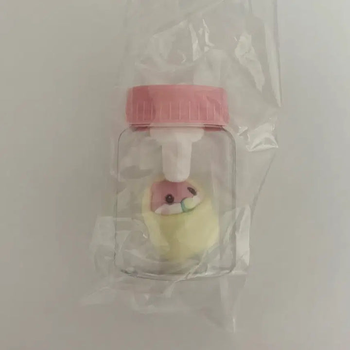 [BUNJANG] Amuse Hamster Corron Feeding Bottle Gachapon (Sealed) / (미개봉새상품)어뮤즈햄스터 코론 젖병 가챠