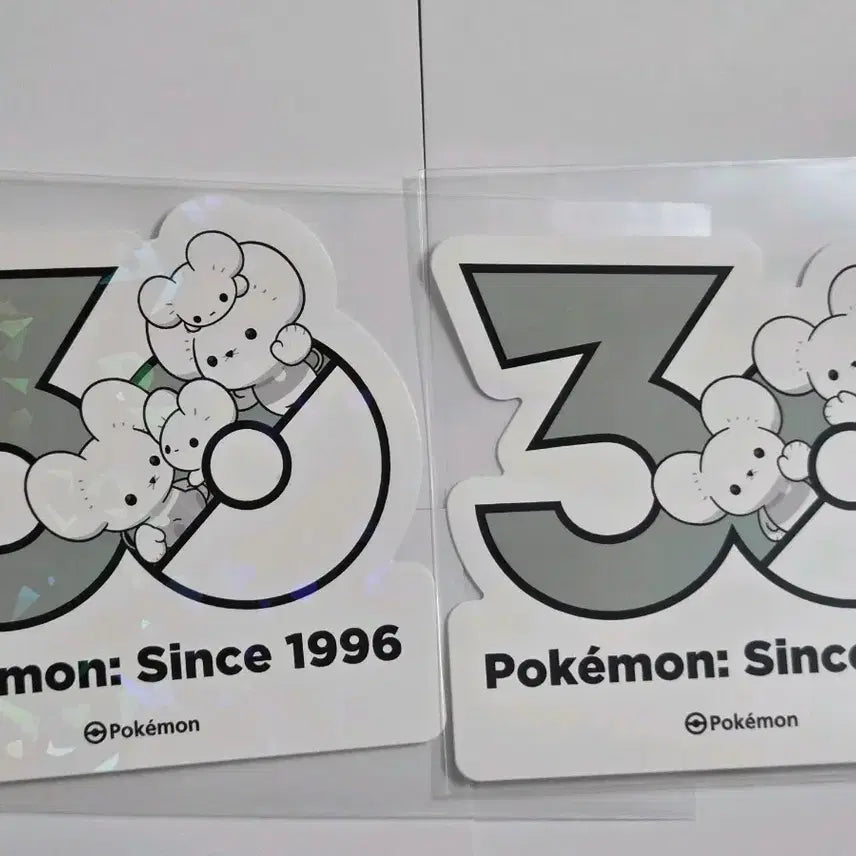 [BUNJANG] Pokemon 30th Anniversary Logo Sticker Set: Spinarak &amp; Ariados Bundle / 포켓몬 30주년 로고 스티커 두리쥐 파밀리쥐