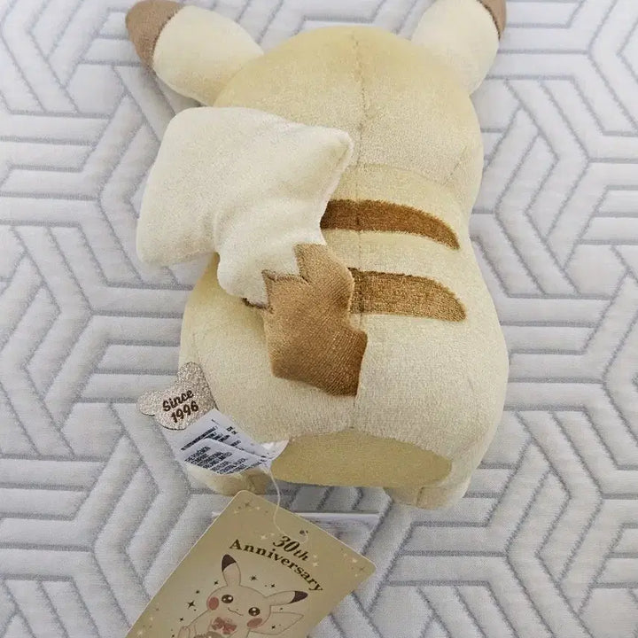 [BUNJANG] Pokemon Pikachu 30th Anniversary Plush / 포켓몬스터 피카츄 30주년 인형