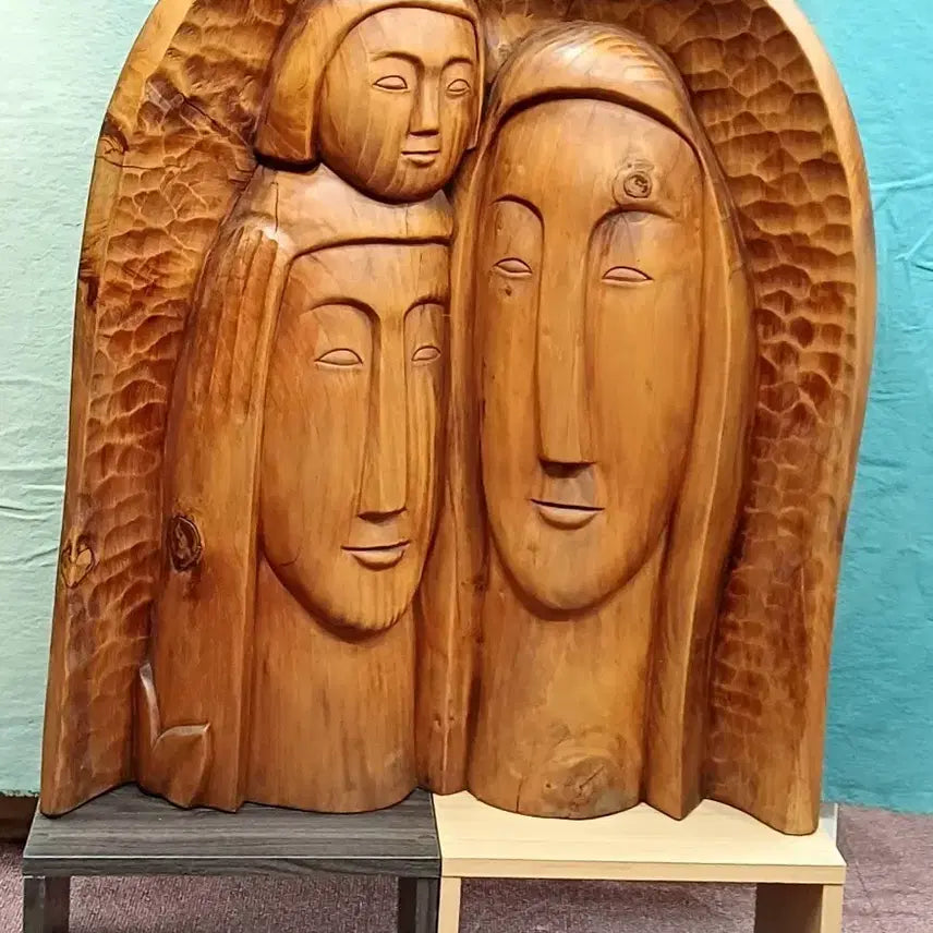 [BUNJANG] Hand-Carved Wooden Sculpture / 한가족 목조각 작품