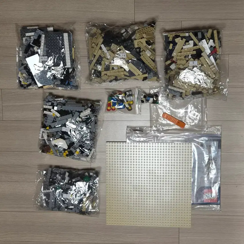 [BUNJANG] LEGO Creator Expert 10211 Grand Emporium (2010) - Complete Set, Original Box / 레고 모듈러 10211 대형 백화점 2010 역순분해 풀박 누락없음