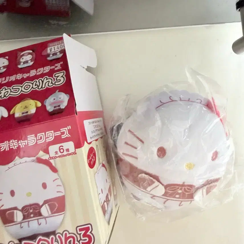 [BUNJANG] Sanrio Hello Kitty Fuwa Kororin Doll / 산리오 헬로키티 후와코로링 판매합니다