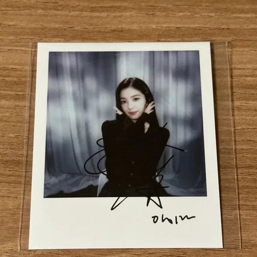 [BUNJANG] Red Velvet Irene Stage Greeting POB Polaroid / 레드벨벳 아이린 무대인사 특전 폴라로이드