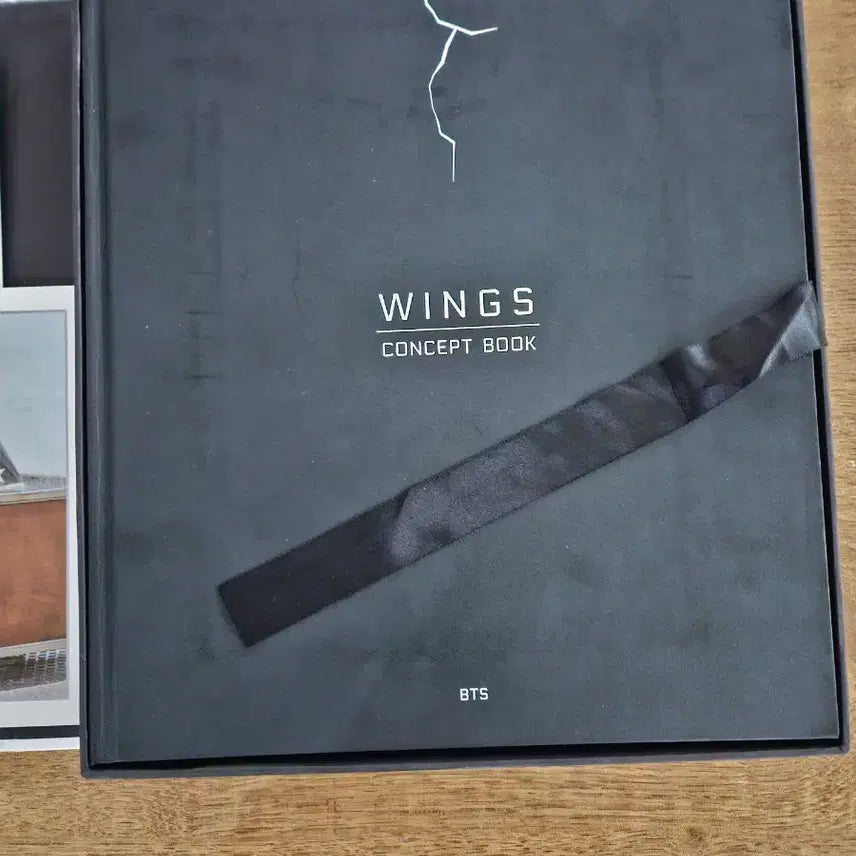 [BUNJANG] BTS Wings Concept Book (Postcards Included) / BTS 윙즈 컨셉북(카드X)