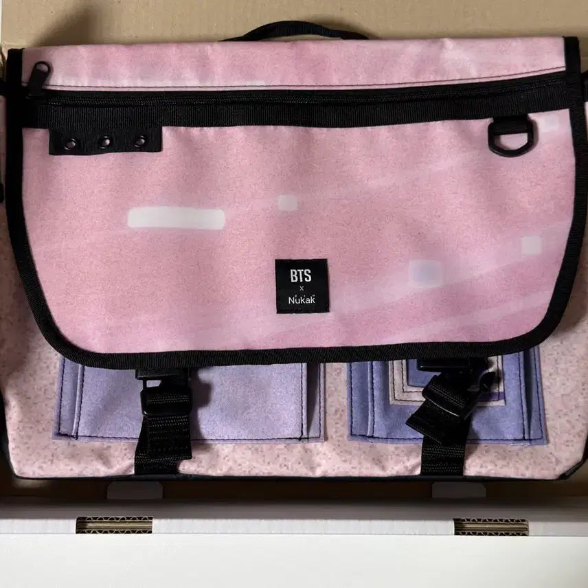 [BUNJANG] BTS x Nukak Messenger Bag / BTS nukak 메신저백