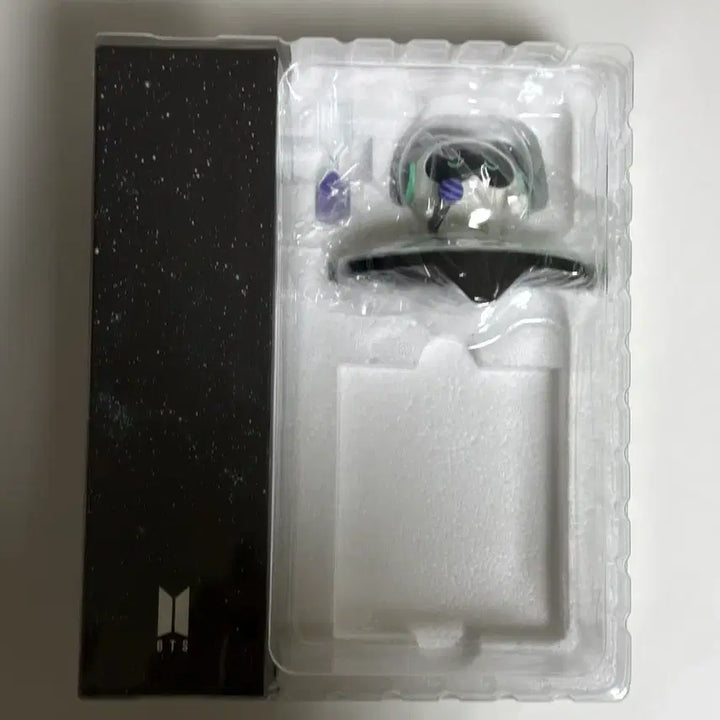 [BUNJANG] BTS Merch Box 12 Jin Unsealed Set / BTS 머치박스 12 / Jin