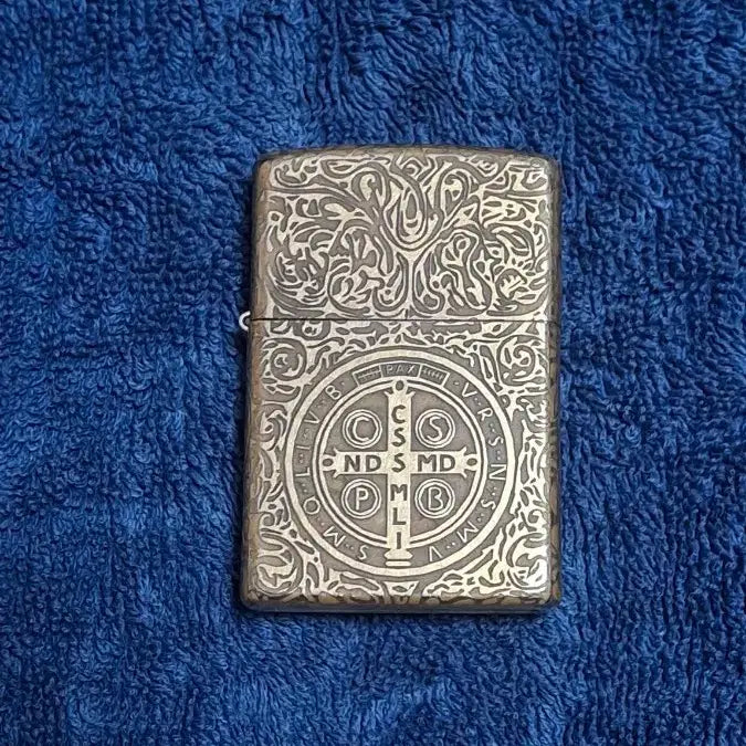[BUNJANG] Vintage Style Brass Zippo Lighter - St. Benedict Medal Custom / 빈티지st 황동 지포라이터 성 베네딕토 메달 콘스타틴 분도패  커스텀