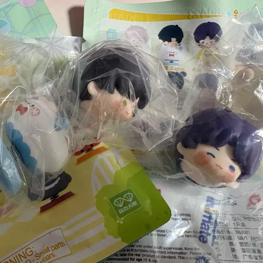 [BUNJANG] Love and Deep Space Stacking Figure Giuk &amp; Lee Seoeon Bundle Set / 러브앤딥스페이스 럽딥 스태킹 피규어 기욱 이서언 팝니다