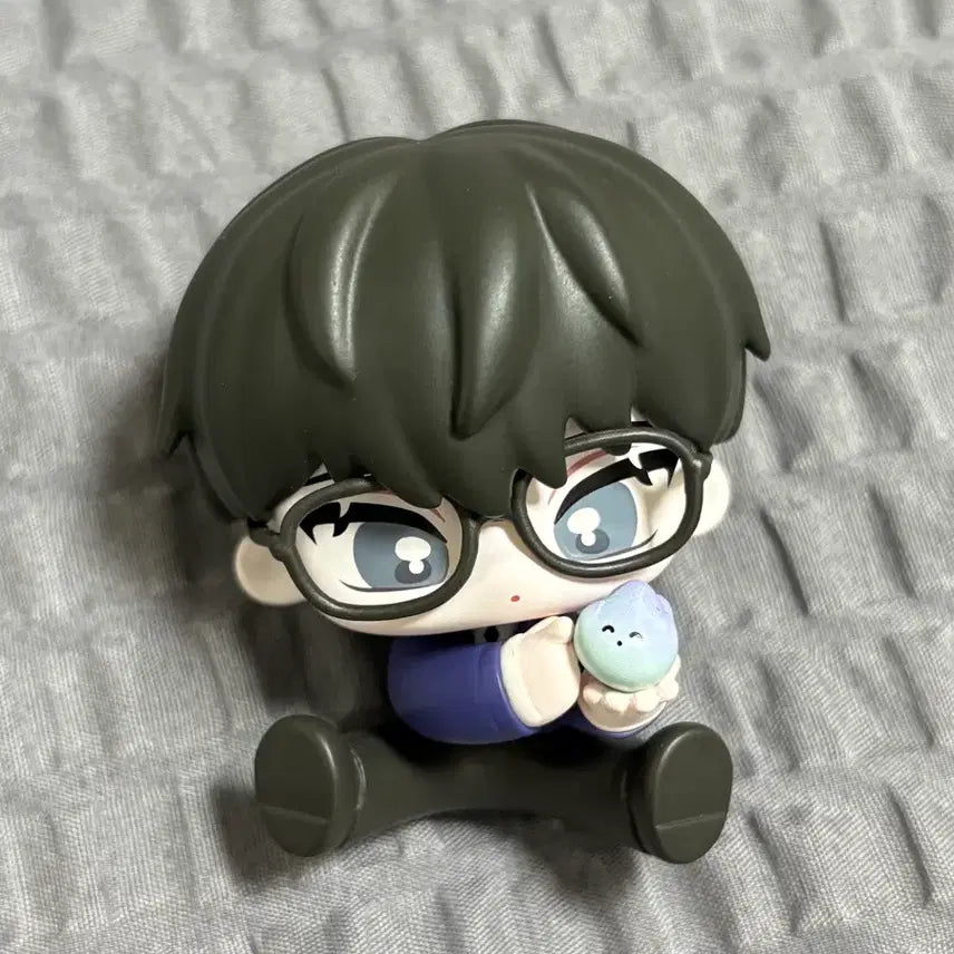 [BUNJANG] All Sit Figure Hidden Ver. - GyeChul / 괴출 괴담출근 모두 앉아 피규어 히든 솔음 포도