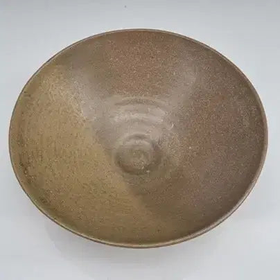 [BUNJANG] Mukjeon Kim Tae-han Celadon Inlaid Tea Bowl / 묵전김태한 선생 - 이라보상감다완/
