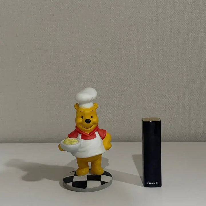 [BUNJANG] Disney Winnie the Pooh Chef Figurine / 곰돌이 푸 셰프 피규어