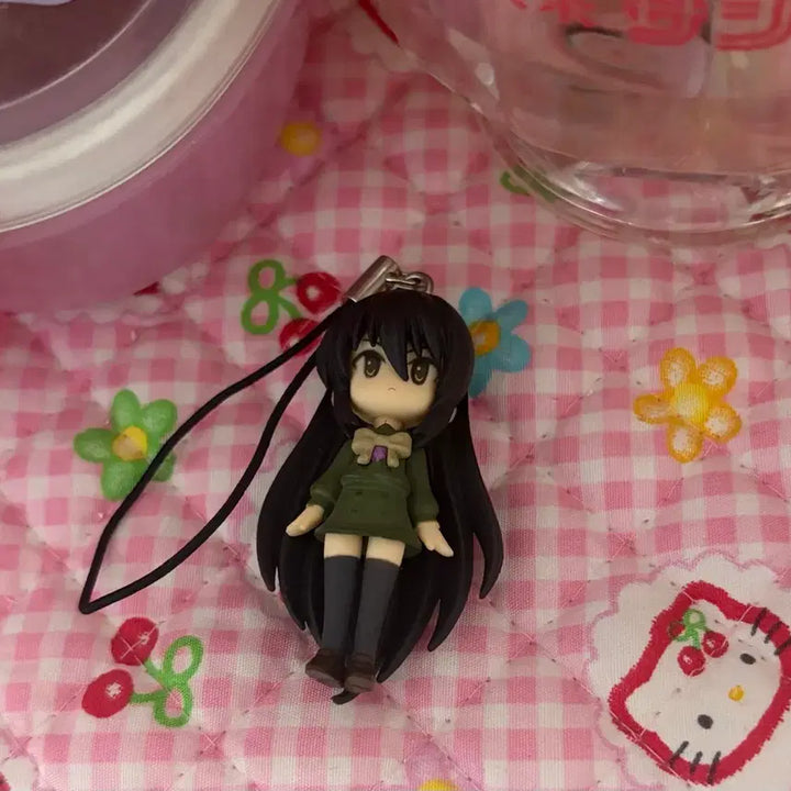 [BUNJANG] Shakugan no Shana Classic Strap Black Hair Beauty School Uniform Keychain Gacha Figure / 작안의샤나 고전 스트랩 흑발 미소녀 교복  키링 가챠 피규어