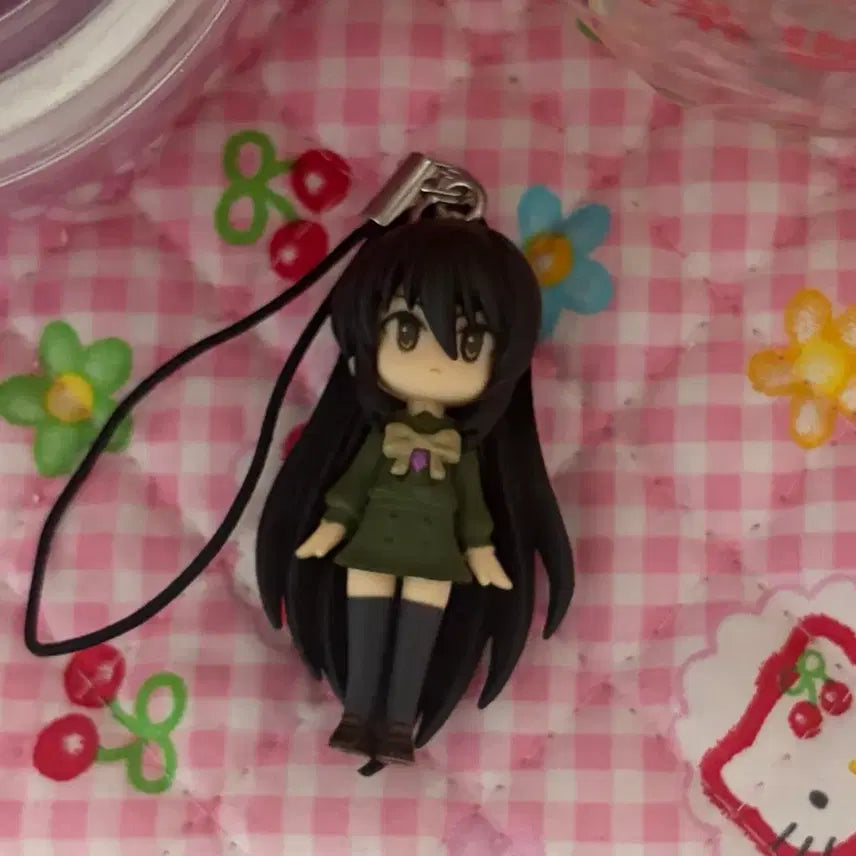 [BUNJANG] Shakugan no Shana Classic Strap Black Hair Beauty School Uniform Keychain Gacha Figure / 작안의샤나 고전 스트랩 흑발 미소녀 교복  키링 가챠 피규어