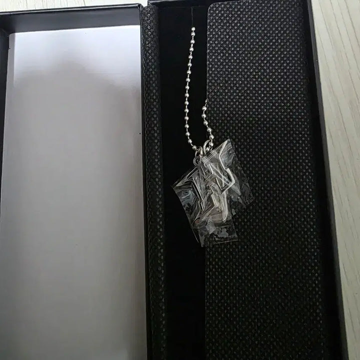 [BUNJANG] BTS J-Hope Necklace / 방탄소년단(BTS)의 제이홉 목거리