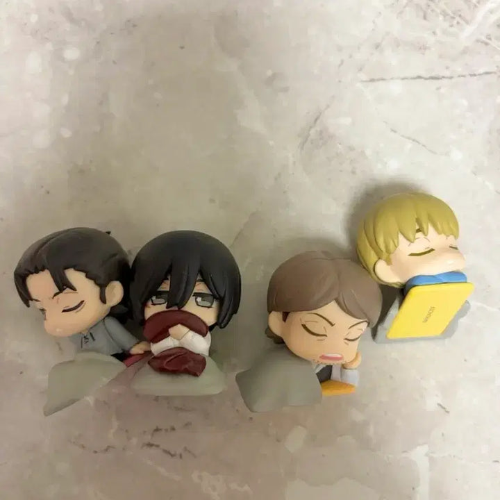 [BUNJANG] Attack on Titan Onemutan Gacha Acrylic Figures Bundle (Mikasa, Eren, Jean, Armin) / 진격의거인 오네무탄 가챠 일괄(미카사,에렌,쟝,아르민)