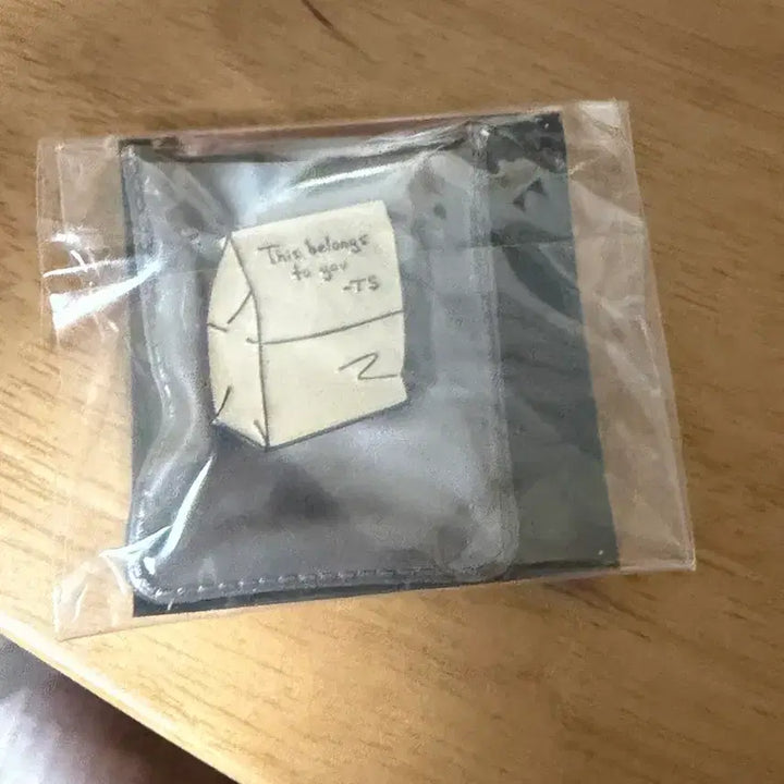 [BUNJANG] Tony Stark Envelope Badge / 토니 스타크가 준 봉투 뱃지