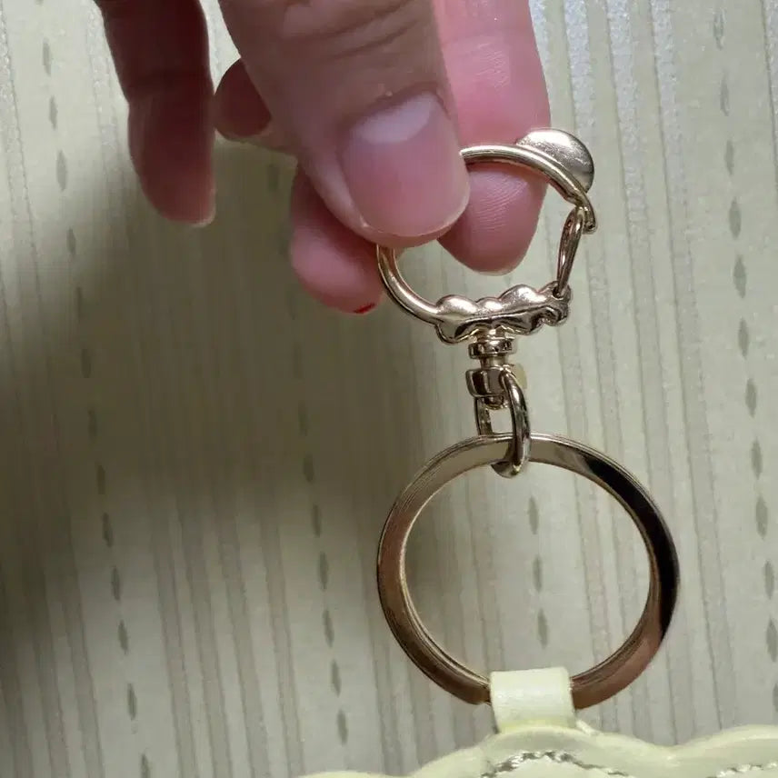 [BUNJANG] Pompompurin Bear Badge Keyring / 폼폼푸린 곰돌이 뱃지키링