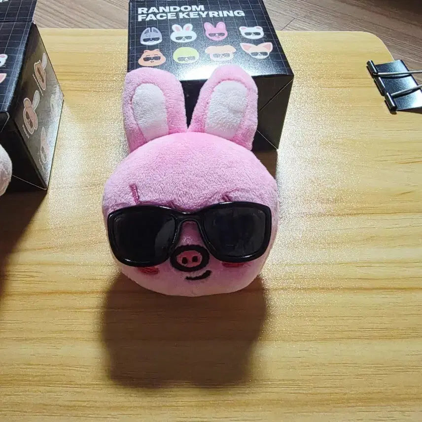 [BUNJANG] Stray Kids Run It Japan MD Dwaekki Keyring / 런잇 일본MD 돼끼