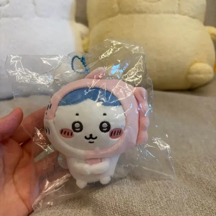 [BUNJANG] Chiikawa Aquarium Kaiyori (Sunfish) Mascot - Hachiware - Sealed / 미개봉)치이카와 수족관 개복치! 들어줄게 마스코트 하치와레 판매합니다!