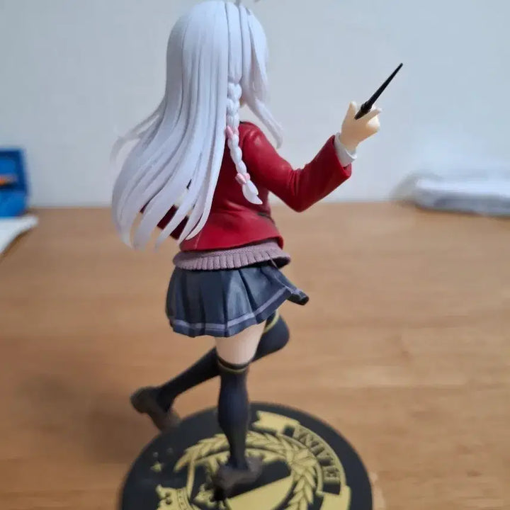 [BUNJANG]  Elaina Figure / 일레이나 피규어