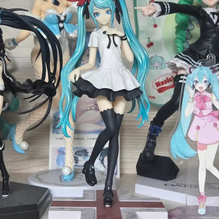 [BUNJANG] Hatsune Miku World Is Mine Project DIVA SEGA Luminasta Figure / 하츠네 미쿠 월드이즈마인 프디바 피규어