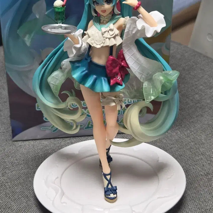 [BUNJANG] Hatsune Miku FURYU Lemonsoda Figure / (급처) 하츠네 미쿠 후류 레몬소다 피규어