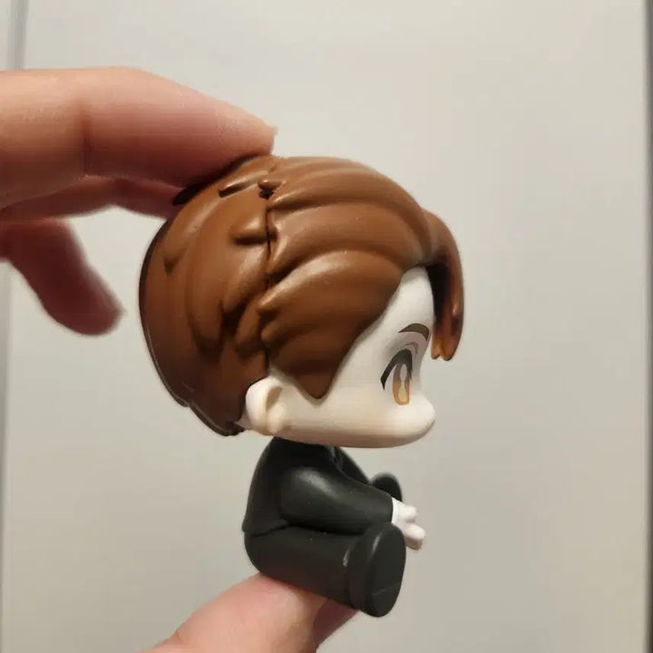 [BUNJANG] Park Min Sung Seated Figure / 괴담출근 괴출 모두 앉아 피규어 박민성