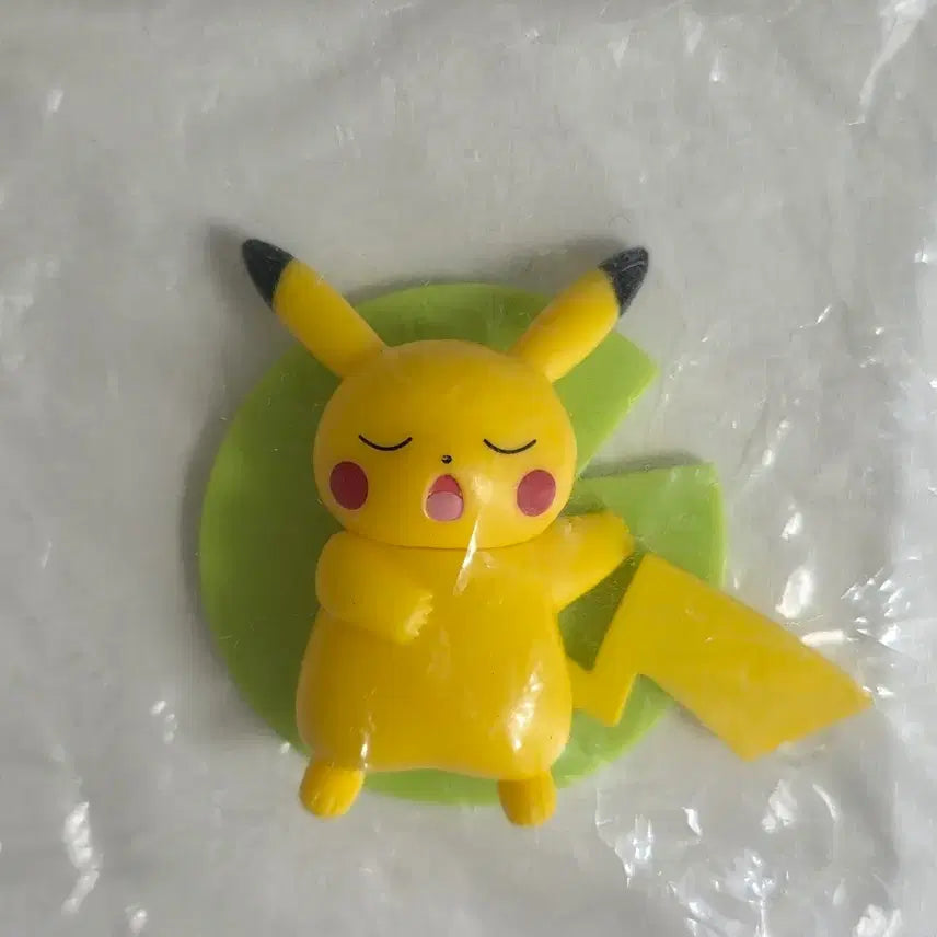 [BUNJANG] Pokemon Pikachu Figure / 두둥실 힐링 타임 포켓몬 가챠 피카츄 피규어