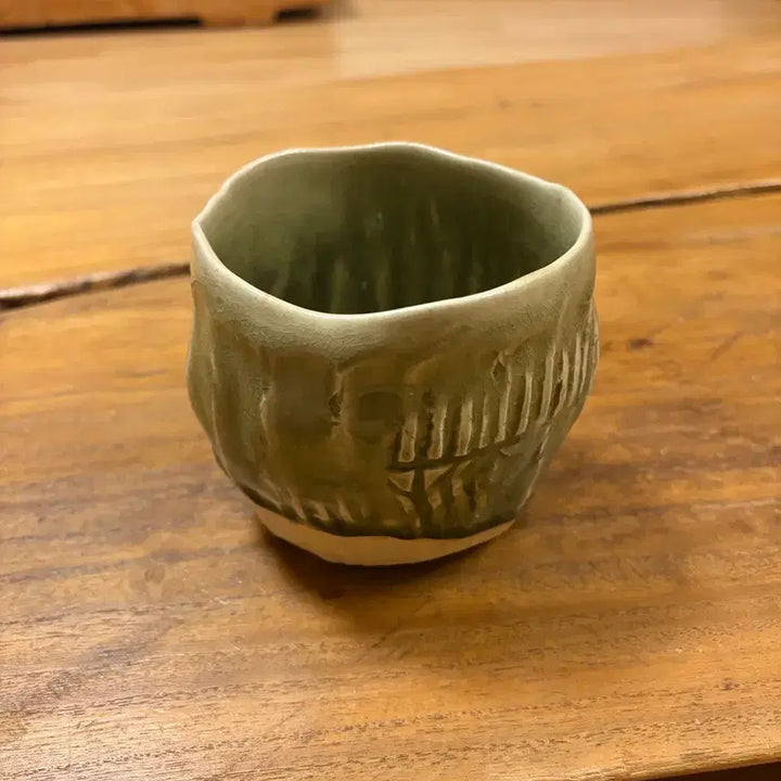 [BUNJANG] Song Chung-hyo Master Celadon Tea Bowl / 제주도 도공 송충효 선생 다완