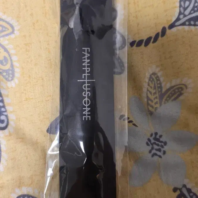 [BUNJANG] Peaceminusone G-Dragon Official Membership Fan Kit Limited Edition Ballpoint Pen / 피스마이너스원 지드래곤 공식 멤버십 팬키트 한정판 볼펜