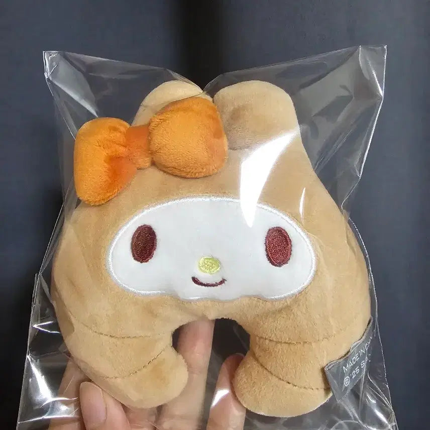 [BUNJANG] Sanrio Bakery My Melody Plush Charm / 산리오 베이커리 빵 마이멜로디 인형 키링
