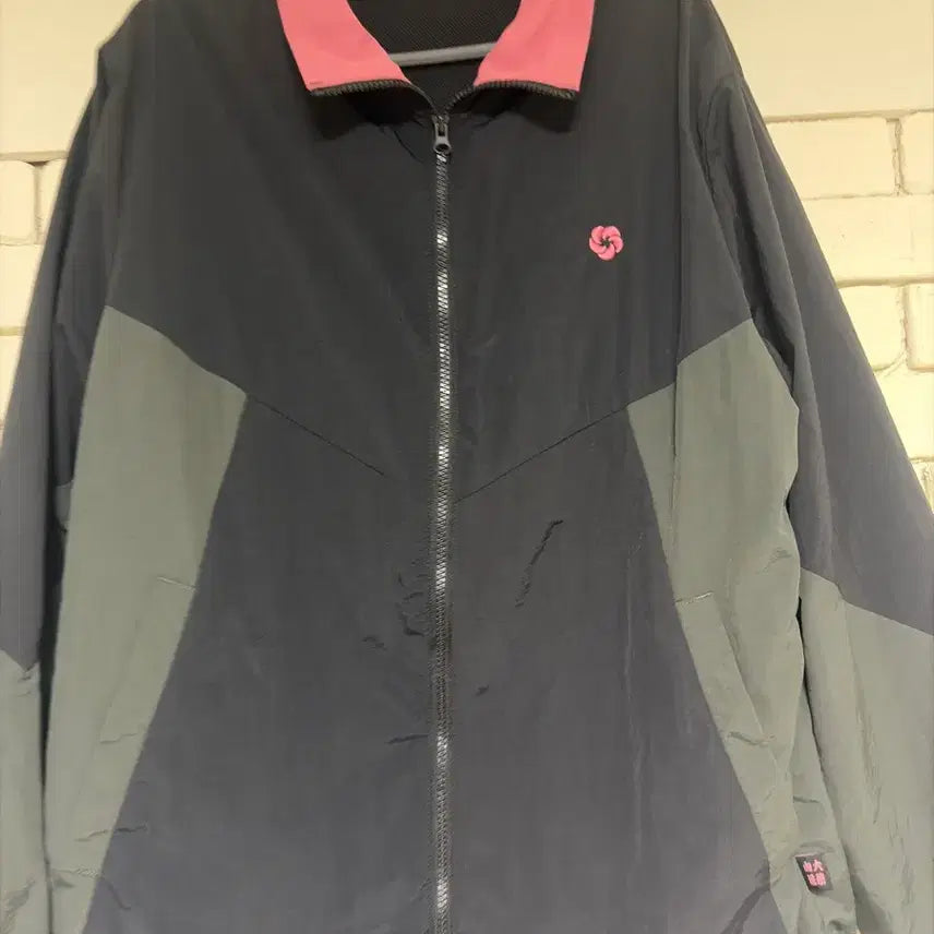 [BUNJANG] SPAO Volcanic Return Windbreaker L / 스파오 화산귀환 바람막이 L