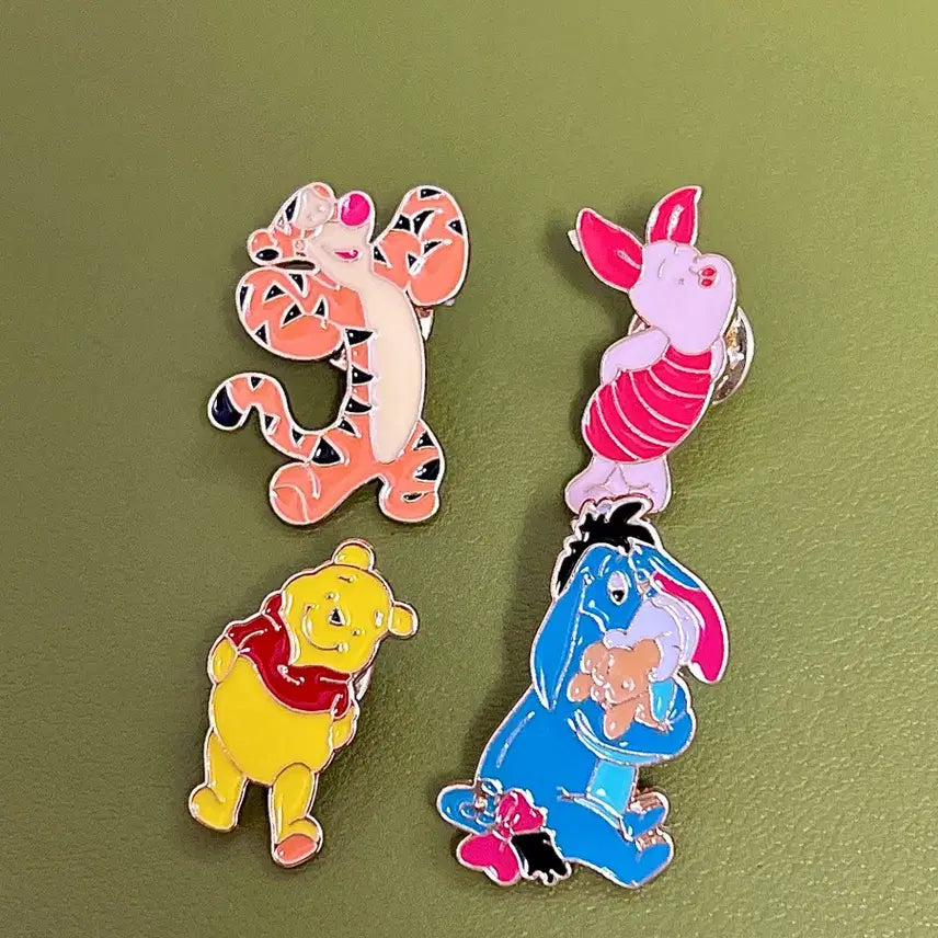 [BUNJANG] Winnie the Pooh Characters Badge Set (4 pcs) / 곰돌이 푸 캐릭터 뱃지 4개 세트