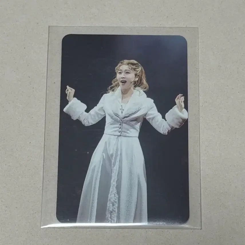 [BUNJANG] Great Comet Lee Ji-Soo Photocard / 뮤지컬 그레이트 코멧 이지수 포카 양도