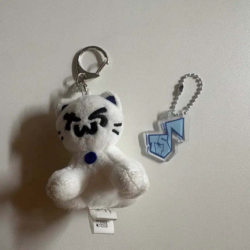 [BUNJANG] TWS Dohyun 1st Gen "Ttoonyi" Original Keyring Bundle Set / 투어스 투냥이 키링 오리지널 투냥이 투어스 도훈