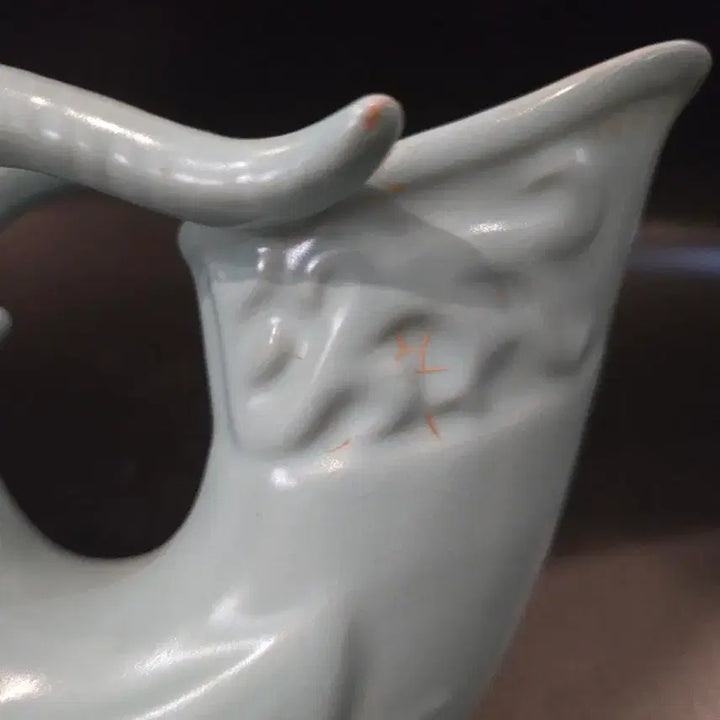 [BUNJANG] Northern Song Dynasty Ru Ware Celadon Goat-Shaped Cup / 북송 여요청자 산양형 잔