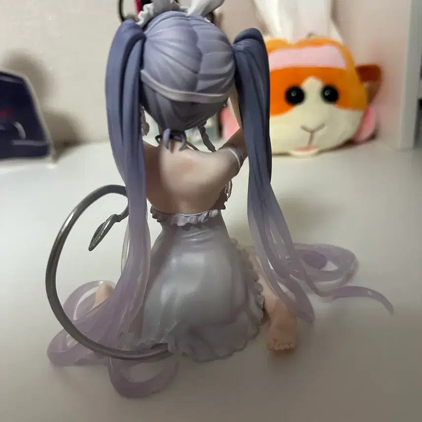 [BUNJANG] Rurudo Sleepy Bunny Figure / 루루도 슬립바니 피규어