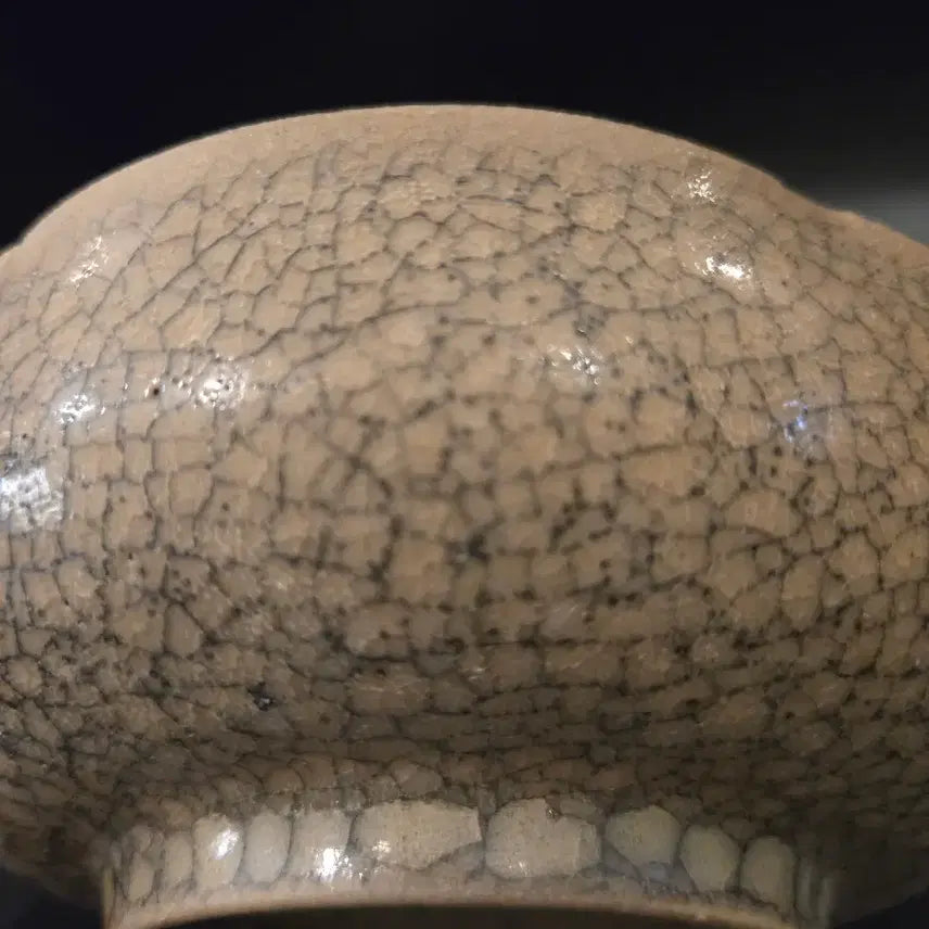 [BUNJANG] Northern Song Dynasty Ge Ware Flower Pattern Tea Bowl / 북송 가요 능화형 다완