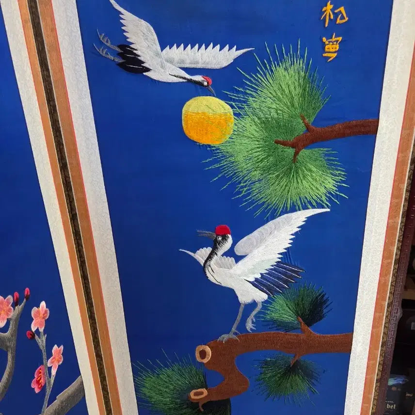[BUNJANG] Traditional Korean Embroidery Folding Screen with Folk Painting / 전통 자수 병풍 민화 동양화. 택비별도