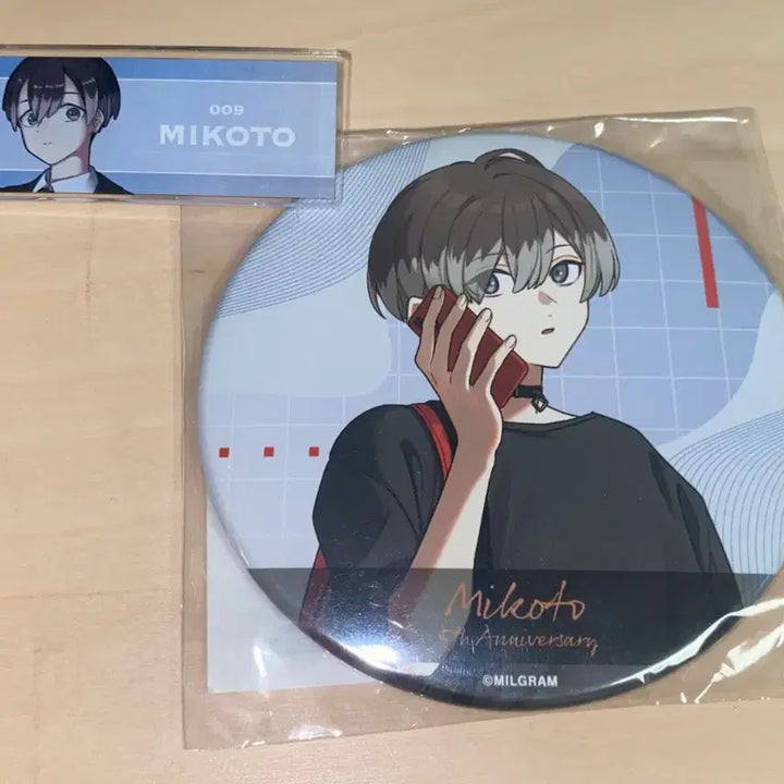 [BUNJANG] Milgram Mikoto 5th Anniversary Big Can Badge + Name Tag / 밀그램 미코토 판매