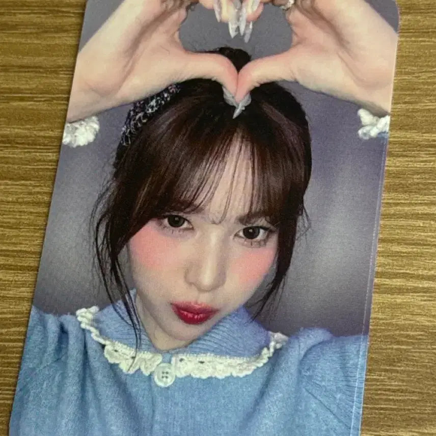 [BUNJANG] RESCENE May Glow Up Everline Fan Sign POB Photocard / 리센느 메이 글로우업 에버라인 대면팬싸 미공포 포토카드