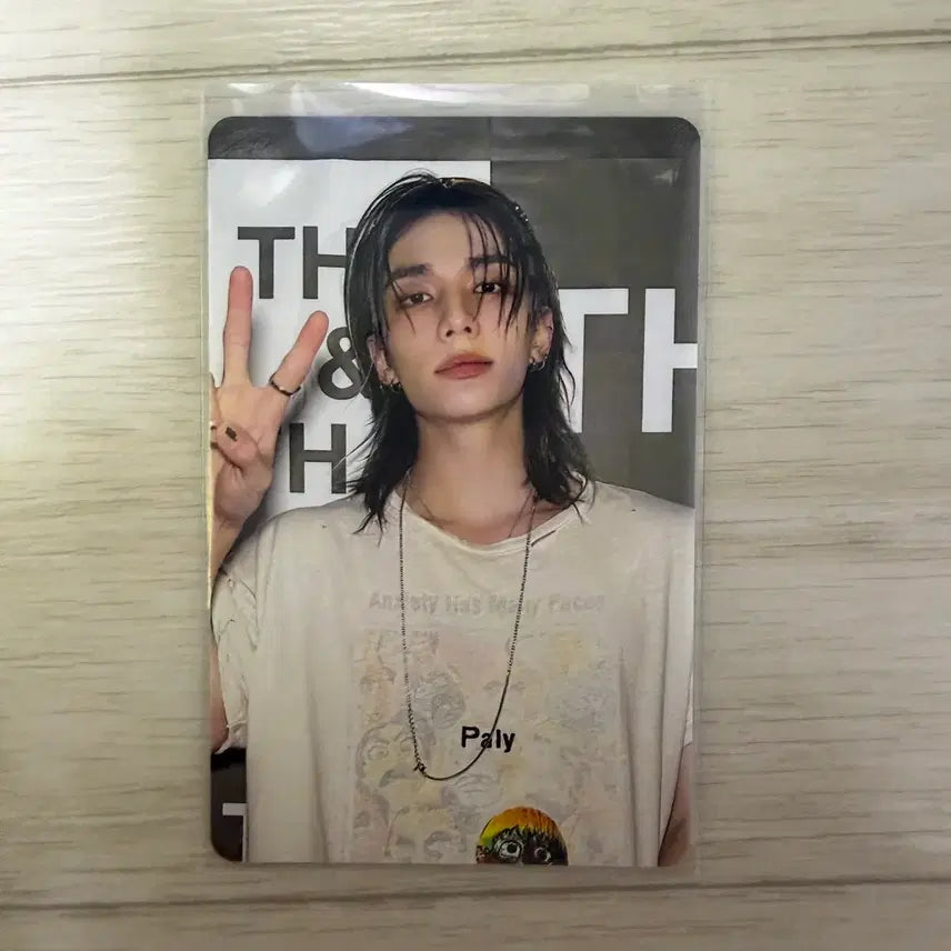 [BUNJANG] Stray Kids Hyunjin In-Live Photocard / 스트레이키즈 현진 디스앤댓 팝업 티셔츠 포카