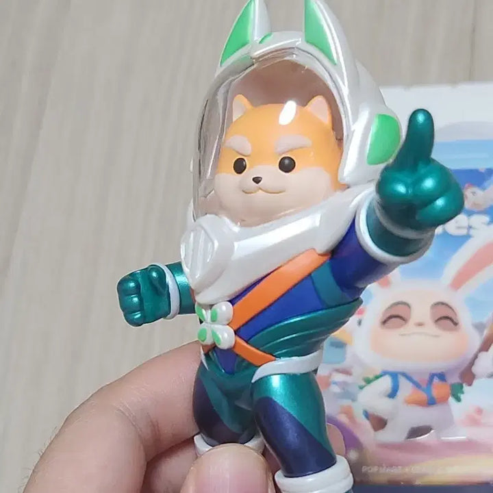 [BUNJANG] Pop Mart League of Legends Nasus Figure / 팝마트 리그오브레전드 나서스 피규어