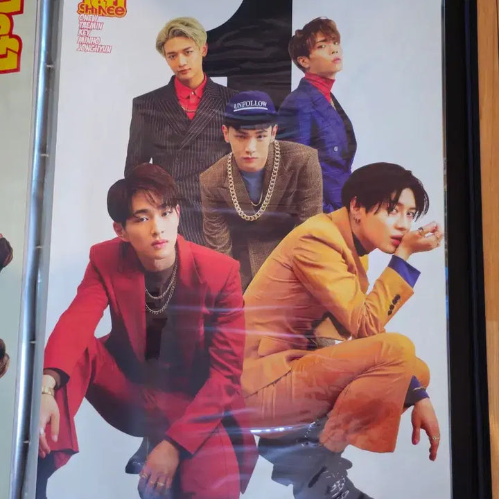[BUNJANG] SHINee Official 5th Album 1 of 1 + Repackage 1 and 1 Album Posters Set / [set] 샤이니 정규5집 원오브원 + 리팩 원앤원 앨범 포스터
