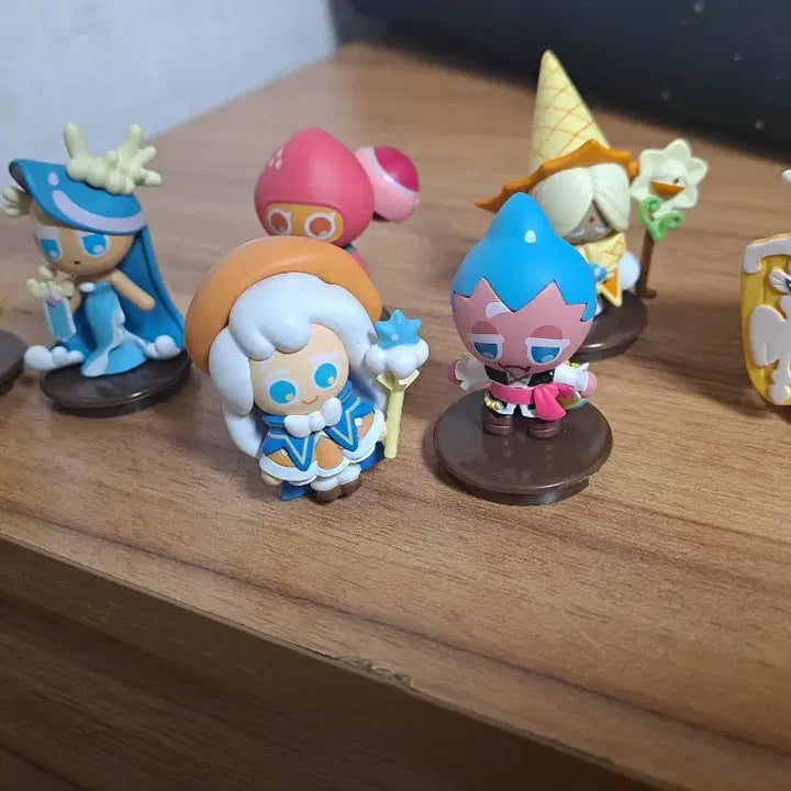 [BUNJANG] Cookie Run Kingdom Figures Bundle Set (7 Types) / 쿠키런 피규어 일괄 판매