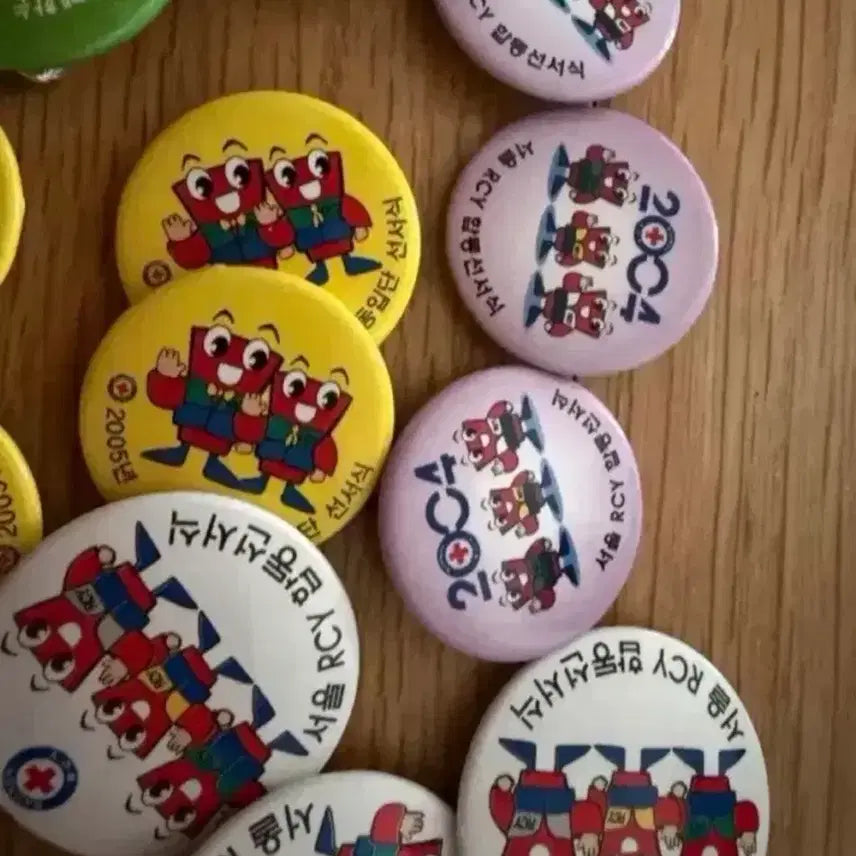 [BUNJANG] Red Cross RCY Badge / 대한적십자사 뱃지 rcy뱃지
