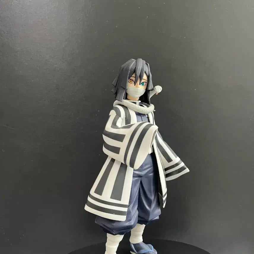 [BUNJANG] Demon Slayer: Kimetsu no Yaiba Obanai Iguro Figure / 귀멸의 칼날 유대의장 이구로 오바나이 피규어 피규어 귀칼