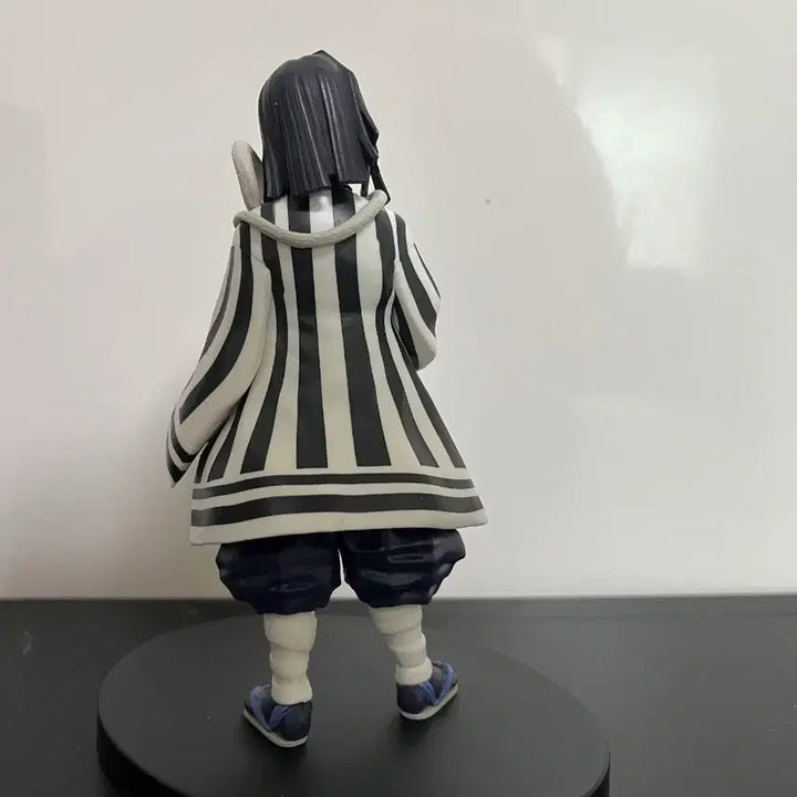 [BUNJANG] Demon Slayer: Kimetsu no Yaiba Obanai Iguro Figure / 귀멸의 칼날 유대의장 이구로 오바나이 피규어 피규어 귀칼