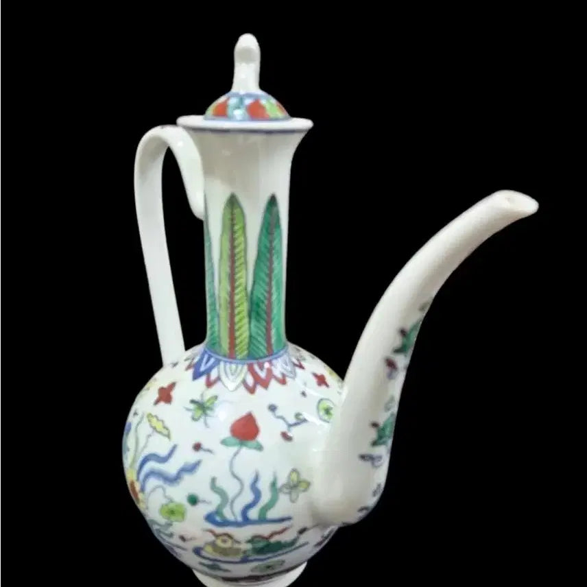 [BUNJANG] Ming Dynasty Imperial Porcelain Vase with Lotus and Mandarin Duck Motif / 중국도자기 명성화연화원앙문집호