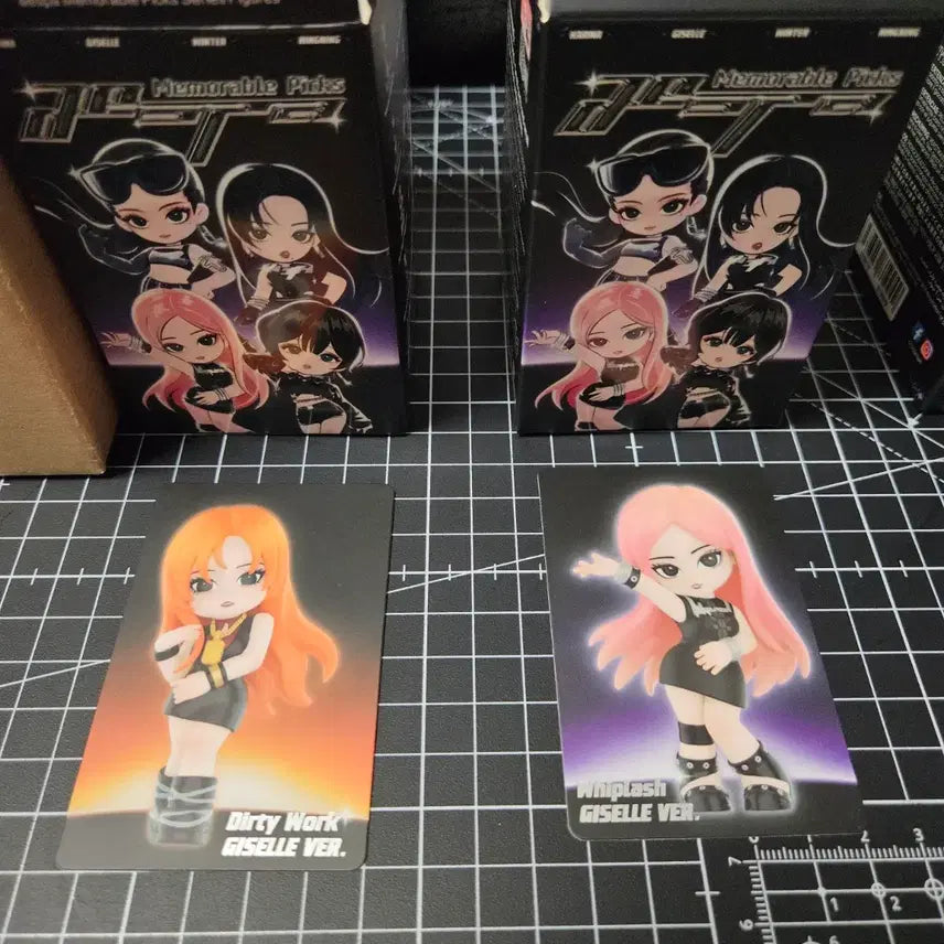 [BUNJANG] Popmart Aespa Giselle Dirty + Whipple Photocard Holder / 팝마트 에스파 지젤 (더티+위플)